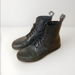 Dr. Martens Newton Temperley men’s size 11 black leather shoes